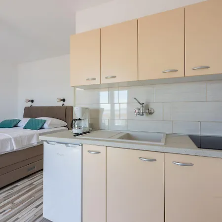 Nur 300 Meter Zum Mit Meerblick Appartement