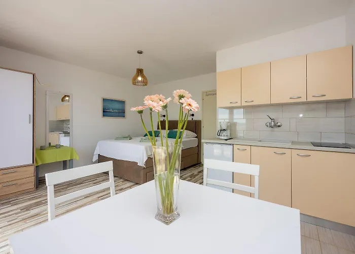 Nur 300 Meter Zum Mit Meerblick Apartman *